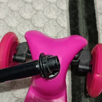 Rookie Bisiklet & Scooter Gidon Aparatı Kırıldı