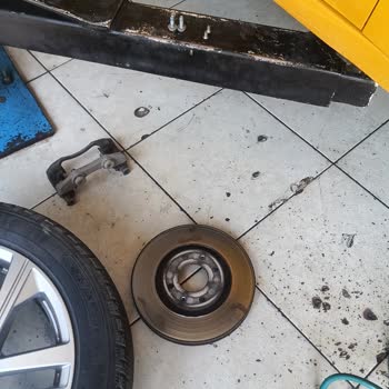 Peugeot Fren Sorunu Var