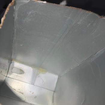 Yörükoğlu Sütün İçinden Çıkanlar