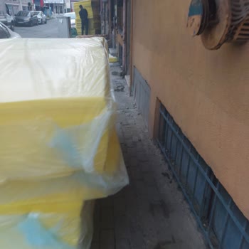Bağcılar Belediyesi Kaldırım İşgali Ve Yabancı Uyruklu Çalışan