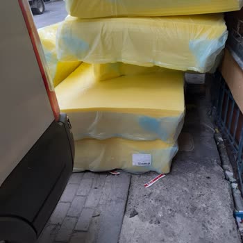 Bağcılar Belediyesi Kaldırım İşgali Ve Yabancı Uyruklu Çalışan