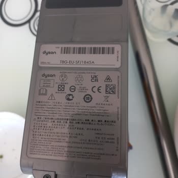 Dyson, Garantisi Devam Eden Ürün İçin Ücret Talep Ediyor.