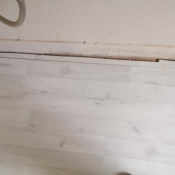 İpek Dekorasyon Para Alınca İşi Yarım Bırakıyor!