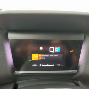 0 Km. Citroen C4 Vites Arızası
