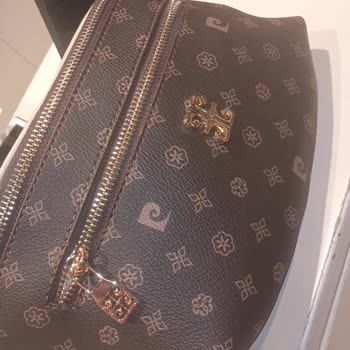 Modanisa Pierre Cardin Tasche und falsche Preisauszeichnung, unhöfliches Verhalten