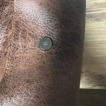 Derimod Çanta Deformasyonu İle İlgilenmiyor