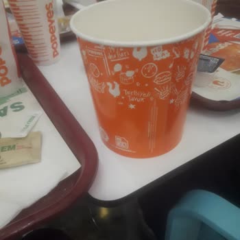 Popeyes Ürünler Yari Yarıya Eksik Verme