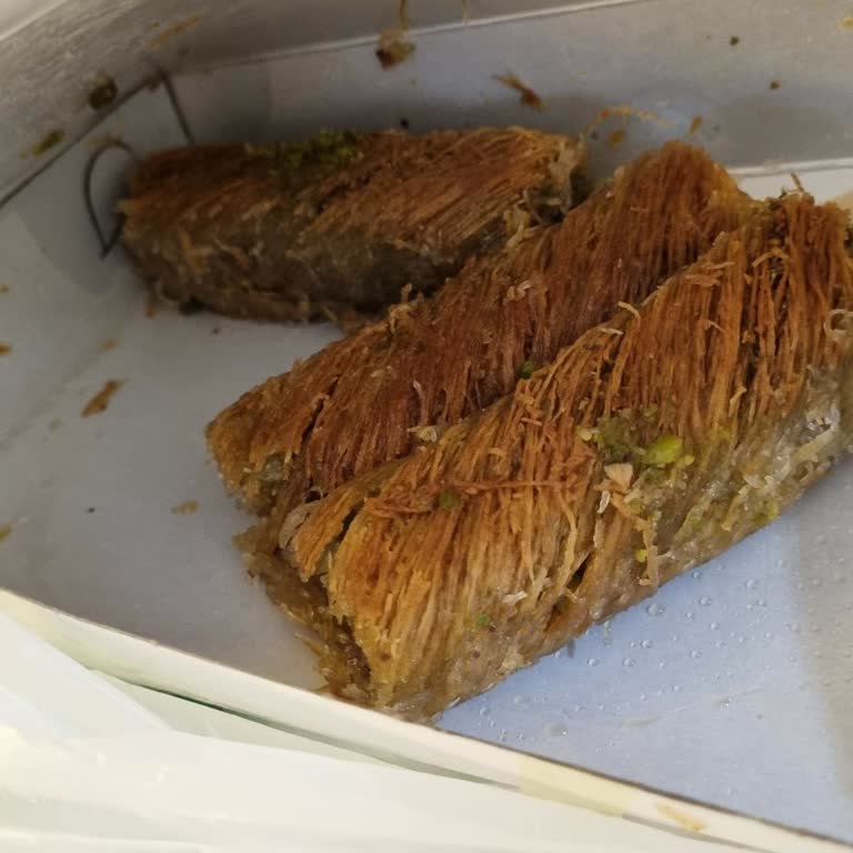 Tatbak Beğenmediğim Tatlıyı İade Almadı!