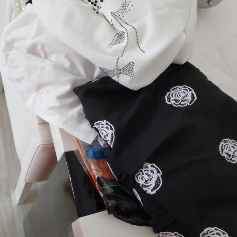 Göksel Giyim Kalitesiz Ama Pahalı