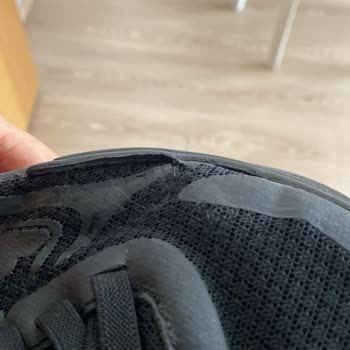 Skechers 1 Ayda Eskiyen Ayakkabılar