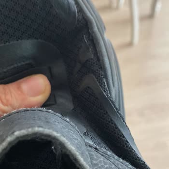 Skechers 1 Ayda Eskiyen Ayakkabılar