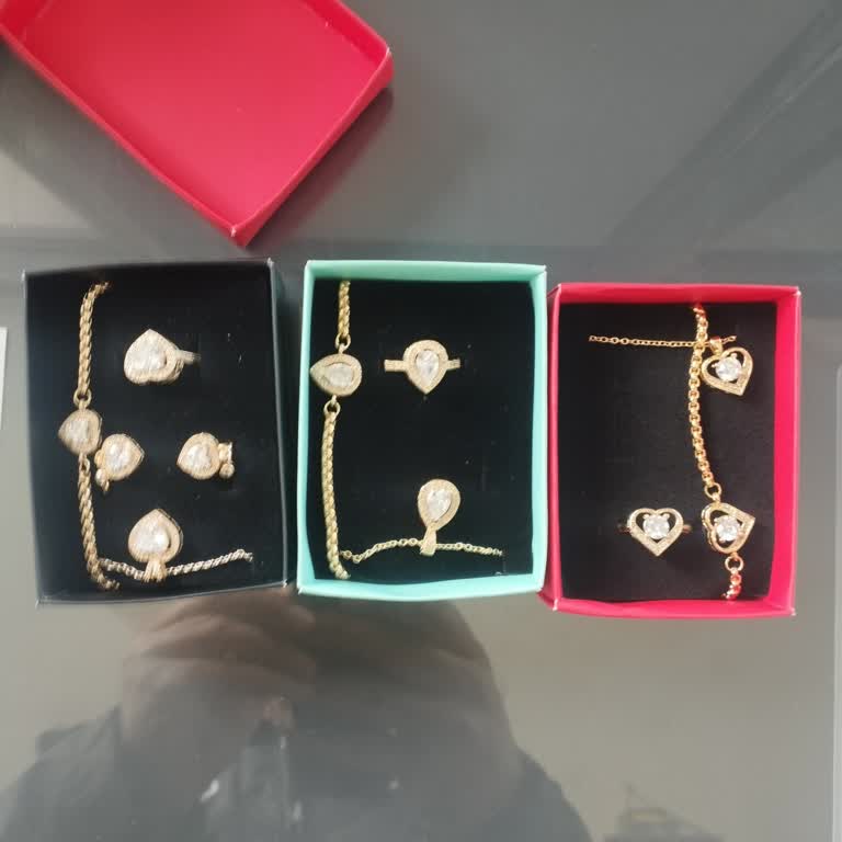 Voire Gold Eksik Ve Basit Ürün