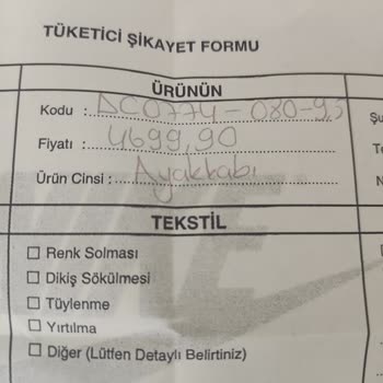 Nike Mağazasında Aldığım Ürün 20 Günde Yırtıldı.