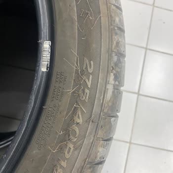 Hankook Reifen werkseitig montiert und beschädigt - Fordere eine Entschädigung