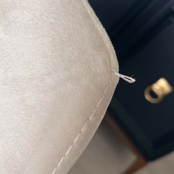 Weltew Home Koltuk Sandalye Masa Hepsi Problemli Ama İlgilenen Yok