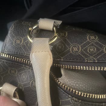 Vakko Çanta Tutma Yerinde Aşınma Sorunu