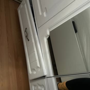 Merkez Mobilya İlgisiz Mağaza Ve Mağdur Ettirme