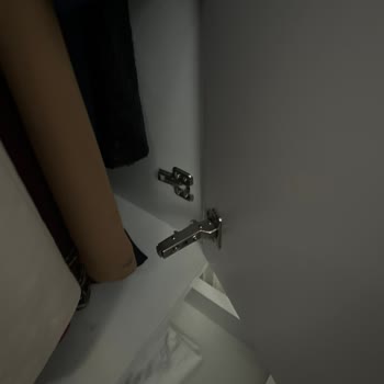 Merkez Mobilya İlgisiz Mağaza Ve Mağdur Ettirme