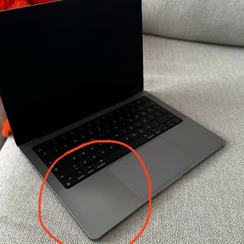Apple Macbook Pro Kasa Renk Solması
