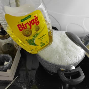 Biryağ Sürekli Köpürüyor. İnsan Sağlığını Tehlikeye Atıyor