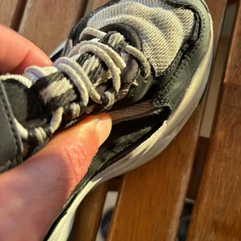 Skechers (Olka Spor) Malının Arkasında Durmuyor!