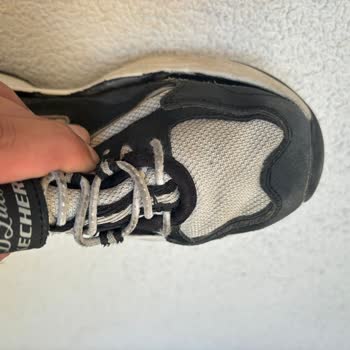 Skechers (Olka Spor) Malının Arkasında Durmuyor!