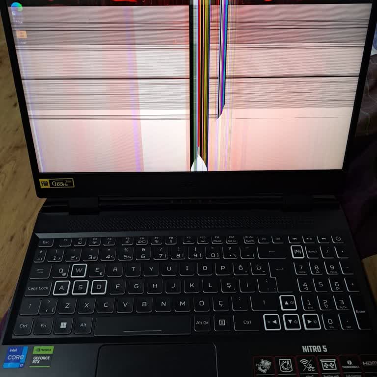 Teknosa Ürünlerinin Arkasında Durmuyor (Acer Nitro 5 )