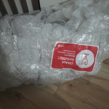 Aras Kargo Kargoda Kırılan Far Camı Ve İlgisiz Müşteri Hizmetleri