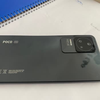 Xiaomi Poco F4 Ürün Kasası Yamuk