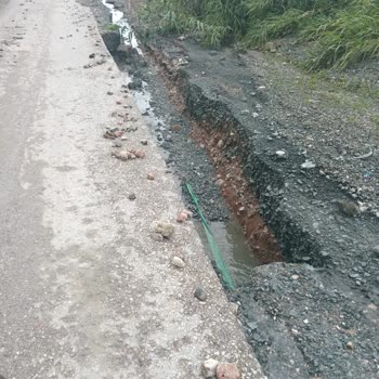 Hatay Büyükşehir Belediyesi Dikmece Terk Edilmiş Halde