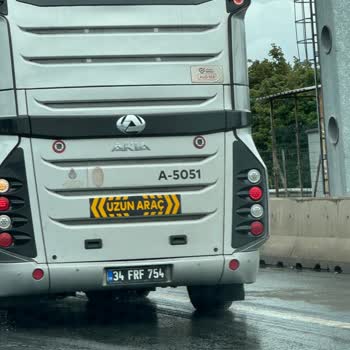 İETT - İstanbul Elektrik Tramvay Tünel Otobüs Şoförünün Tavrı
