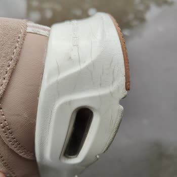 Boyner'den Skechers Ayakkabı Fiyaskosu Ve Mağduriyet Sorunu.