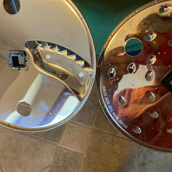 WMF Robot Kırık Parça İle Ürün Geldi