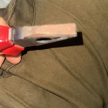 İzeltaş Aletlerinin Kalitesizliğinden Paslanması