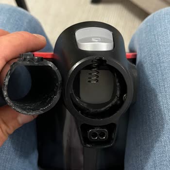 Bosch Unlimited 7 Dik Süpürge Bağlantı Mandalı Kırıldı