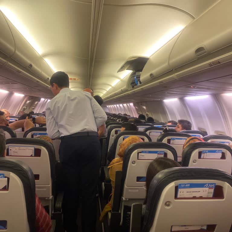 AJet (Anadolu Jet) Ankara-Samsun Uçuşunda Yaşanan Gecikme Ve Bilgilendirme Eksikliği