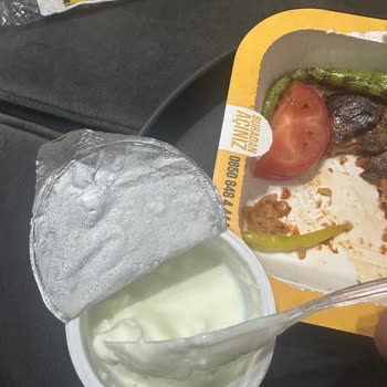 Maydonoz Döner Ve Getir Bozuk Yemek