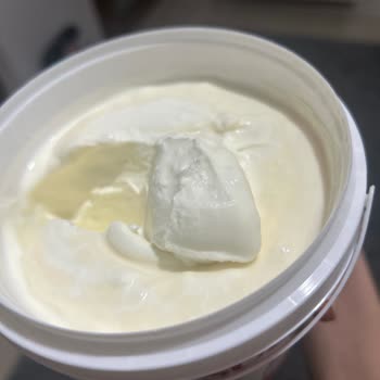 BİM Dost Süzme Yoğurt Bozuk Çıktı