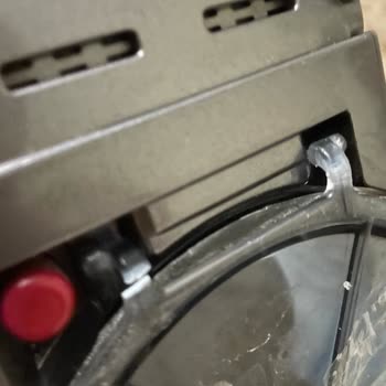 Fakir Ev Aletleri Yeni Süpürgeyi Kullanamıyorum