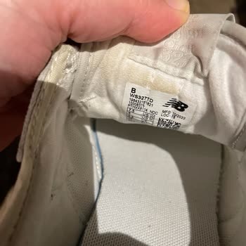 New Balance Ayakkabı Modelleri Domuz Derisi İçeriyor