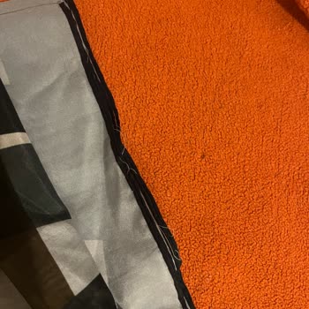 Aker Eşarp Yanlış Teslimat Kalitesiz Ürün