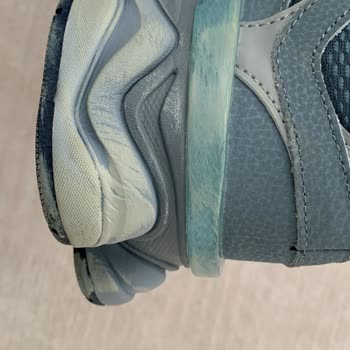 Crispy Sneakers Firma İletişim Yok Yanlış Gönderilen Ürün İade Ve Değişim Sıkıntısı