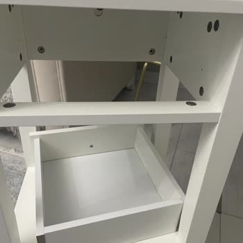 Jysk Şifonyer Çekmece Aparatı Kutunun İçinden Çıkmadı