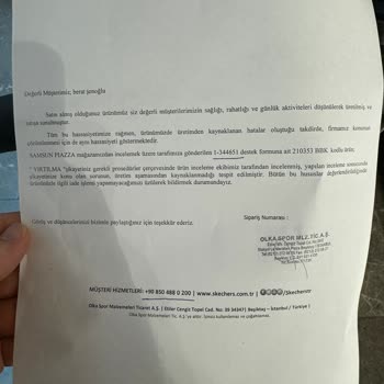 Skechers Sattığı Ayakkabısının Arkasında Durmuyor