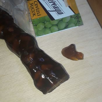 Çerezya Markasının Cevizli Sucuğundan Kıl Çıktı.