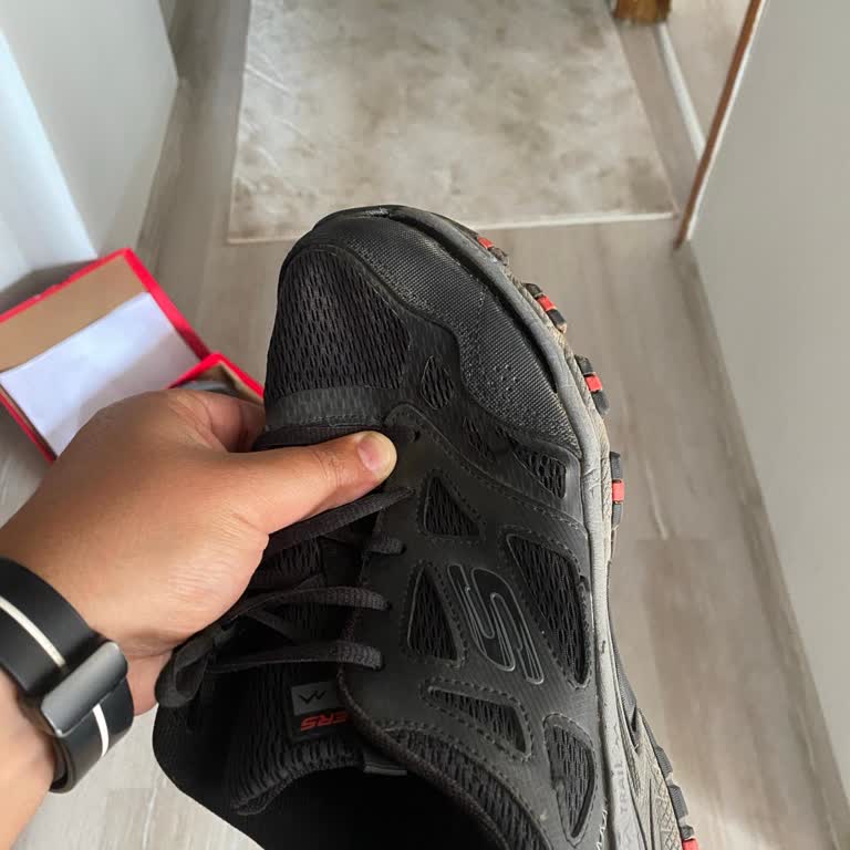 Ayakkabı Dünyası Skechers Ayakkabı Deformasyonu