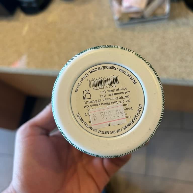 Starbucks Etiket Hatası Sorunu