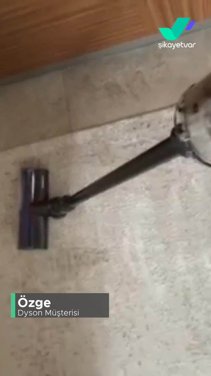 Dyson V12 Başlık Ses Çıkarıyor videonun kapak resmi