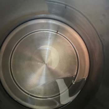 Arçelik Marka Çay Makinesi Çelik Alt Kısımda Paslanma!