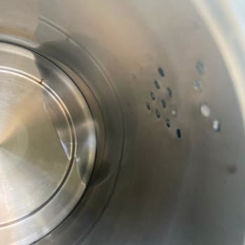 Arçelik Marka Çay Makinesi Çelik Alt Kısımda Paslanma!